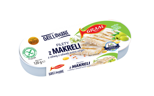 Grilled mackerel fillet in olive oil
