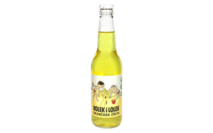 Sparkling yellow lemonade